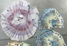 Putnici u donji veš sakrili po 50.000 evra (FOTO) putnici-u-donji-ves-sakrili-po-50.000-evra-(foto)