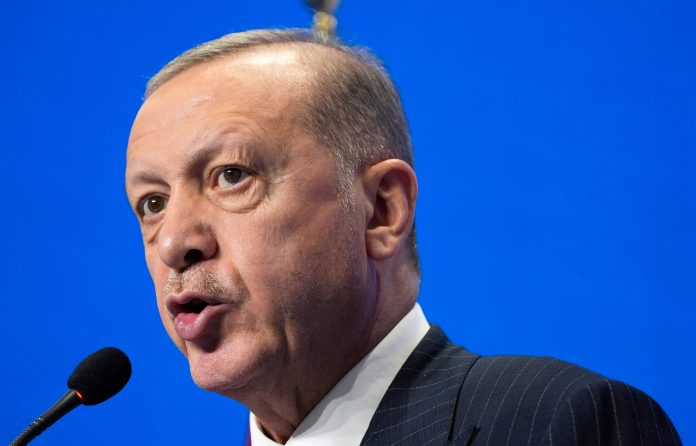 erdogan:-pozitivne-reakcije-senatora-o-prodaji-f-16-turskoj