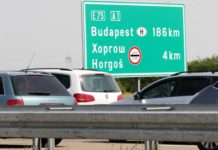 Carinici na Horgošu fiktivno evidentirali izlaze kamiona i vozača carinici-na-horgosu-fiktivno-evidentirali-izlaze-kamiona-i-vozaca