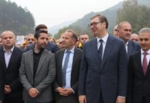 Vučić: Pokušaću da dovedem velikog investitora, garantovaćemo mu auto-put do Novog Pazara vucic:-pokusacu-da-dovedem-velikog-investitora,-garantovacemo-mu-auto-put-do-novog-pazara