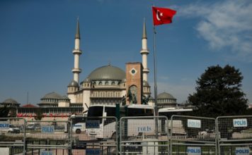 Turska: Parlament usvojio zakon o širenju dezinformacija turska:-parlament-usvojio-zakon-o-sirenju-dezinformacija