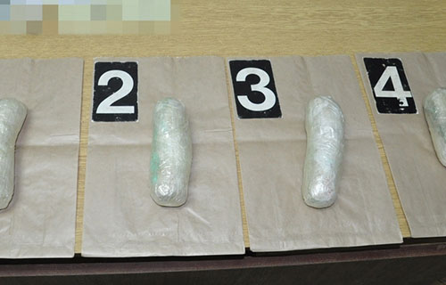 uhapsen-drzavljanin-bosne-i-hercegovine-sa-oko-4-kilograma-heroina uhapsen-drzavljanin-bosne-i-hercegovine-sa-oko-4-kilograma-heroina