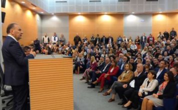 Ljajić: SDPS treća po razvijenosti partijske infrastrukture iza SNS-a i SPS-a ljajic:-sdps-treca-po-razvijenosti-partijske-infrastrukture-iza-sns-a-i-sps-a