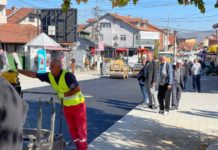 Drugi sloj asfalta u ulici Generala Živkovića vek krajem nedelje drugi-sloj-asfalta-u-ulici-generala-zivkovica-vek-krajem-nedelje
