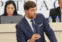 Đerlek novi ministar bez portfelja: Biću na usluzi svim građanima, posebno mojim Bošnjacima i Sandžaku djerlek-novi-ministar-bez-portfelja:-bicu-na-usluzi-svim-gradjanima,-posebno-mojim-bosnjacima-i-sandzaku