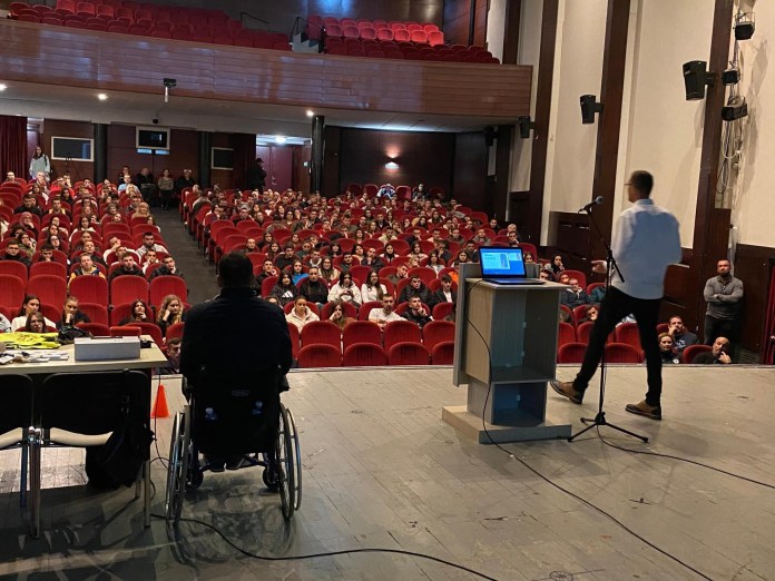 postovanjem-saobracajnih-pravila-cuvate-sebe-i-druge,-citav-jedan-svet postovanjem-saobracajnih-pravila-cuvate-sebe-i-druge,-citav-jedan-svet