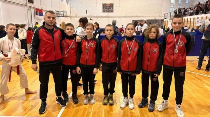 kup-srbije-u-cacku:-karatistima-feniksa-osam-medalja kup-srbije-u-cacku:-karatistima-feniksa-osam-medalja