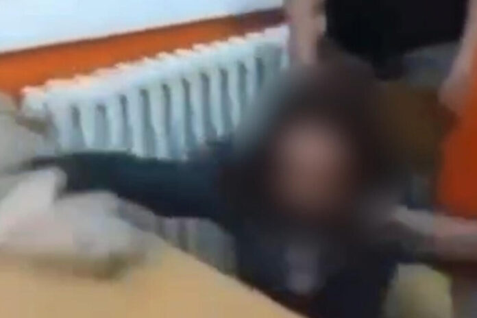 ucenik-koji-je-izmakao-stolicu-profesorki-u-trsteniku-pokusao-samoubistvo ucenik-koji-je-izmakao-stolicu-profesorki-u-trsteniku-pokusao-samoubistvo