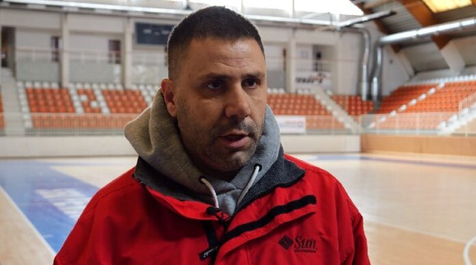 futsal-klasik-u-pendiku:-novi-pazar-domacin-ekonomcu-(sreda,-19.30)