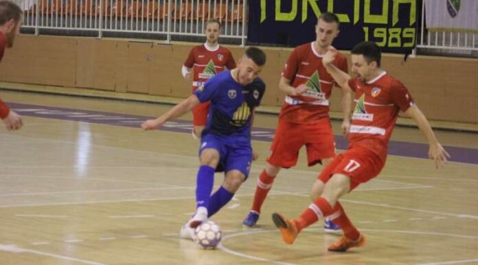 futsal:-tacka-na-jesen-u-loznici-(sreda,-19.30)