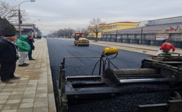 Hasanović obišao završne radove na rekonstrukciji Ulice Generala Živkovića hasanovic-obisao-zavrsne-radove-na-rekonstrukciji-ulice-generala-zivkovica