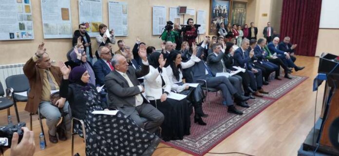 u-toku-sednica-bosnjackog-nacionalnog-vijeca,-bira-se-predsednik