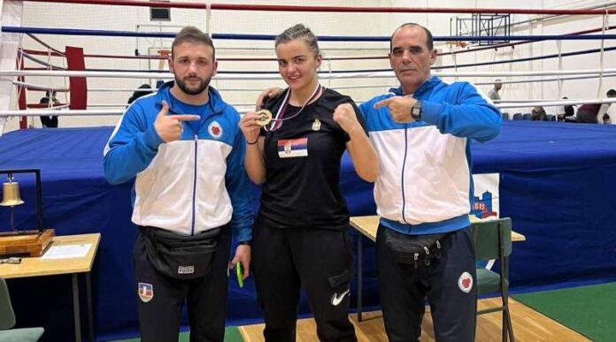 elma-hajrovic-prvakinja-srbije-u-boksu