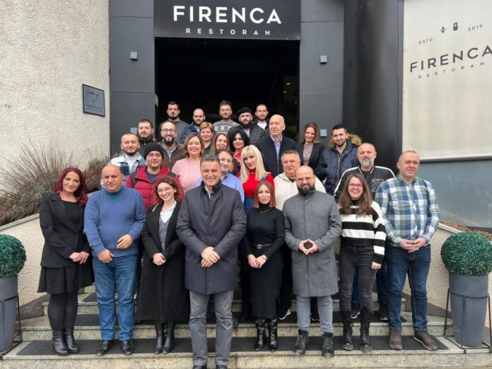 gradonacelnik-bisevac-na-dorucku-sa-medijskim-radnicima-iz-novog-pazara