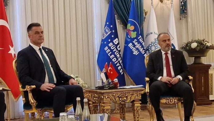 novi-pazar-i-bursa-i-zvanicno-postali-bratski-gradovi