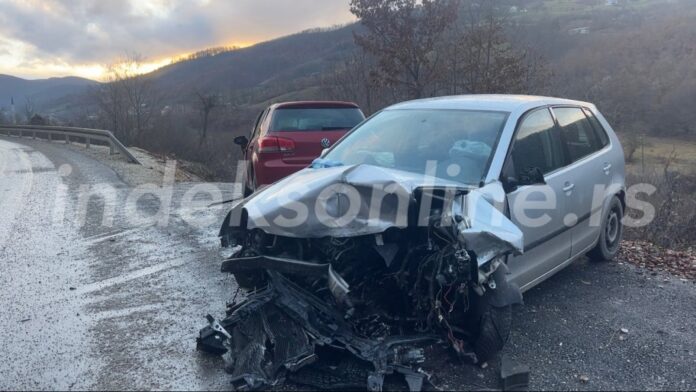 tezak-udes-na-putu-novi-pazar-–-tutin!-povredjene-cetiri-osobe-(foto)