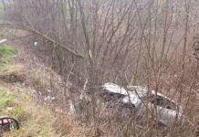 PRIJEPOLJE: Vozač “Renoa” izgubio kontrolu i sleteo niz liticu prijepolje:-vozac-“renoa”-izgubio-kontrolu-i-sleteo-niz-liticu