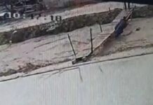 STRAVIČAN SNIMAK! Sigurnosna kamera zabeližila sravičan prizor utapanja u Novom Pazaru stravican-snimak!-sigurnosna-kamera-zabelizila-sravican-prizor-utapanja-u-novom-pazaru