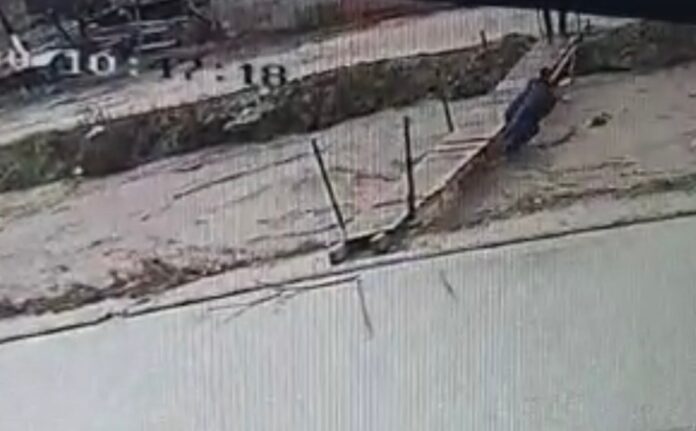 stravican-snimak!-sigurnosna-kamera-zabelizila-sravican-prizor-utapanja-u-novom-pazaru