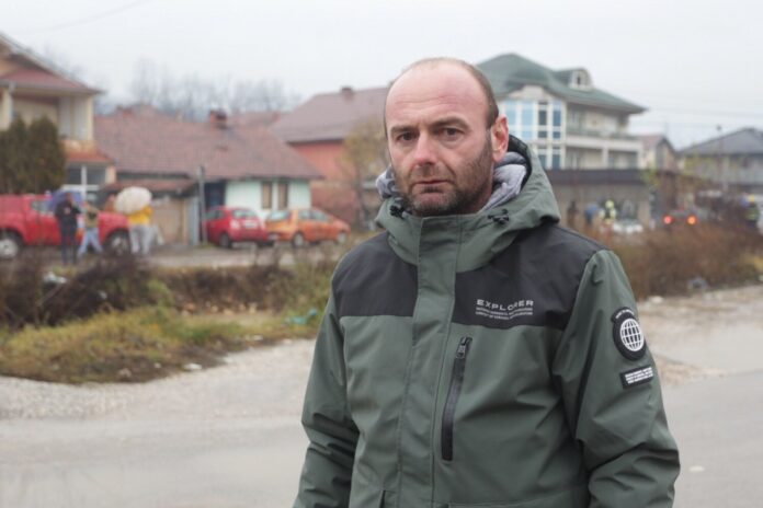 ovo-je-heroj-iz-novog-pazara-koji-je-komsiju-izvukao-iz-reke:-nisam-zeleo-da-ga-pustim-po-cenu-da-se-i-ja-udavim ovo-je-heroj-iz-novog-pazara-koji-je-komsiju-izvukao-iz-reke:-nisam-zeleo-da-ga-pustim-po-cenu-da-se-i-ja-udavim