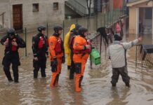 Rastu vodostaji reka: Stradala dvojica muškaraca u Novom Pazaru, izlile se reke i u Dragačevu, Tutinu, Čačku, Kosovskoj Mitrovici… rastu-vodostaji-reka:-stradala-dvojica-muskaraca-u-novom-pazaru,-izlile-se-reke-i-u-dragacevu,-tutinu,-cacku,-kosovskoj-mitrovici…