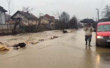 ZZJZ NOVI PAZAR: Oprezno sa vodom za piće, evo kako da sačuvate zdravlje u toku i nakon poplava zzjz-novi-pazar:-oprezno-sa-vodom-za-pice,-evo-kako-da-sacuvate-zdravlje-u-toku-i-nakon-poplava