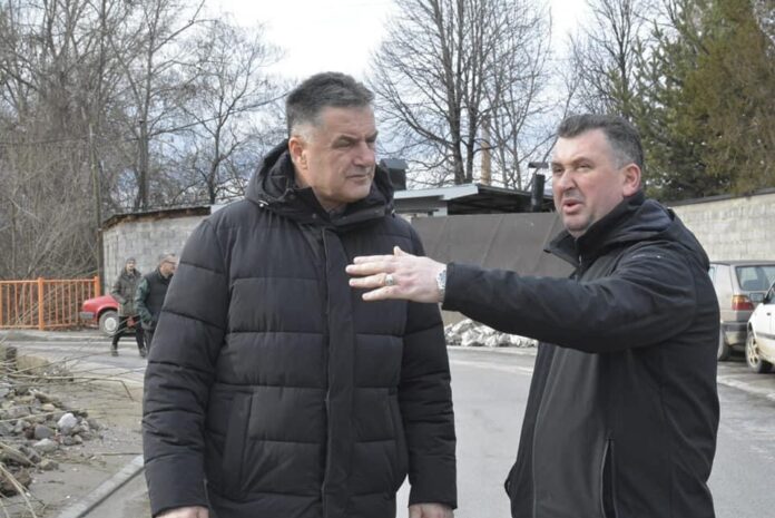 bisevac-vec-tri-dana-neprekidno-na-terenu:-radimo-zaista-sve-da-pomognemo-gradjanima