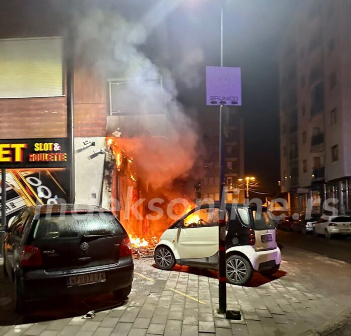 pozar-u-novom-pazaru!-pricinjena-materijalna-steta-(foto) pozar-u-novom-pazaru!-pricinjena-materijalna-steta-(foto)