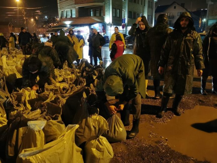 sve-gradske-sluzbe-na-terenu!-veliki-odziv-gradjana-zbog-pojacanih-padavina-u-novom-pazaru