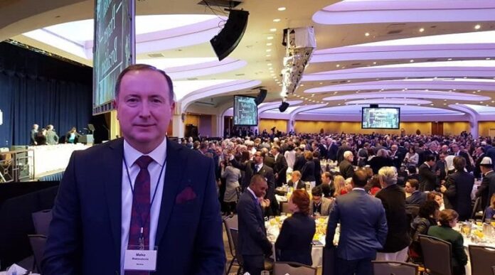 mahmutovic-danas-u-vasingtonu-na-molitvenom-dorucku