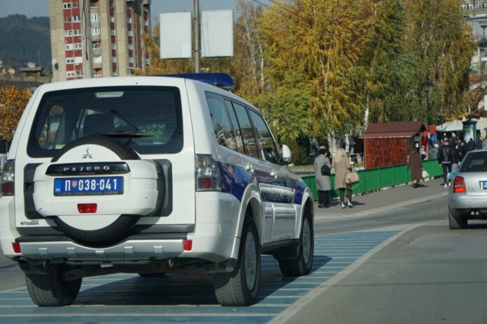 novopazarska-policija-privela-muskarca-zbog-upravljanja-kombijem-pod-dejstvom-psihoaktivnih-supstanci novopazarska-policija-privela-muskarca-zbog-upravljanja-kombijem-pod-dejstvom-psihoaktivnih-supstanci