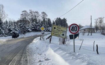 Nadljudska borba putara i smetovi visoki četiri metra obeležili prethodna 24 sata na Pešteru nadljudska-borba-putara-i-smetovi-visoki-cetiri-metra-obelezili-prethodna-24-sata-na-pesteru