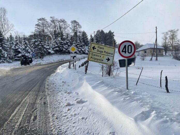nadljudska-borba-putara-i-smetovi-visoki-cetiri-metra-obelezili-prethodna-24-sata-na-pesteru