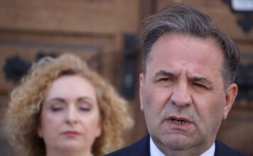 Ljajić: Inicijativa SPP i SDA za promenu himne i grba je marketinški potez ljajic:-inicijativa-spp-i-sda-za-promenu-himne-i-grba-je-marketinski-potez