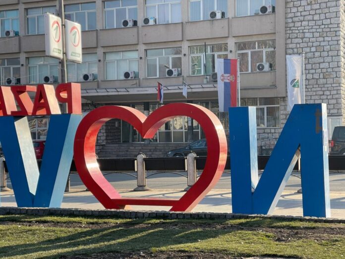 novi-pazar-je-grad-velikog-srca!-firma-ad-“ukras”-donira-20.000-evra-pomoci-za-tursku novi-pazar-je-grad-velikog-srca!-firma-ad-“ukras”-donira-20.000-evra-pomoci-za-tursku