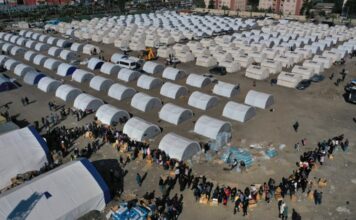 Turska: Više od 386.874 šatora poslato u zonu pogođenu zemljotresom turska:-vise-od-386.874-satora-poslato-u-zonu-pogodjenu-zemljotresom