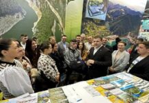 Memić ugostio mlade iz Sjenice na Sajmu memic-ugostio-mlade-iz-sjenice-na-sajmu