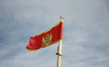 Muškarac koji je aktivirao bombu u holu Osnovnog suda od ranije poznat policiji muskarac-koji-je-aktivirao-bombu-u-holu-osnovnog-suda-od-ranije-poznat-policiji