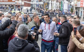 BIBIĆEVO IME ORILO SE NOVIM PAZAROM! Pazar dočekao Elzana Bibića bibicevo-ime-orilo-se-novim-pazarom!-pazar-docekao-elzana-bibica