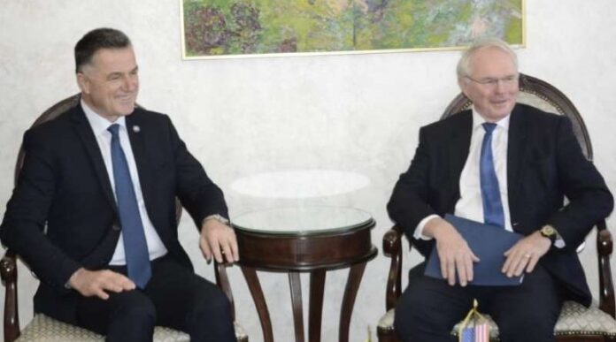 hil-nakon-susreta-sa-bisevcem-o-ocuvanju-mira-i-razvoju