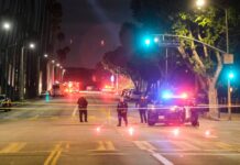 U pucnjavi u Los Anđelesu ubijen napadač i ranjena tri policajca u-pucnjavi-u-los-andjelesu-ubijen-napadac-i-ranjena-tri-policajca