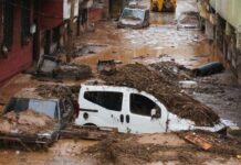 Broj poginulih u poplavama u Turskoj povećan na 16 broj-poginulih-u-poplavama-u-turskoj-povecan-na-16