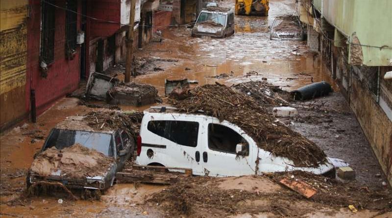broj-poginulih-u-poplavama-u-turskoj-povecan-na-16