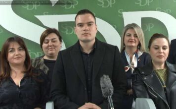 Hafuzi (SDP) : Uključivanje mladih u politiku donosi pozitivne promene hafuzi-(sdp)-:-ukljucivanje-mladih-u-politiku-donosi-pozitivne-promene
