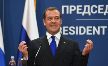 Medvedev: Ako treba ruska vojska može stići do Kijeva ili Lavova medvedev:-ako-treba-ruska-vojska-moze-stici-do-kijeva-ili-lavova