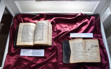 BLAGO ISLAMA U MUZEJU “RAS”! Tokom ramazana izloženi Mushafi (Kur’ani) stari više od 300 godina blago-islama-u-muzeju-“ras”!-tokom-ramazana-izlozeni-mushafi-(kur’ani)-stari-vise-od-300-godina