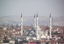 Turska zabranila letove ka i iz iračkog grada Sulejmanije turska-zabranila-letove-ka-i-iz-irackog-grada-sulejmanije