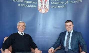 Stevan Kovačević: Susret prijatelja stevan-kovacevic:-susret-prijatelja