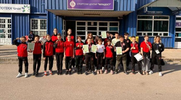 dva-zlata-i-devet-bronzi-za-feniks-na-zlatnom-pojasu-cacka dva-zlata-i-devet-bronzi-za-feniks-na-zlatnom-pojasu-cacka