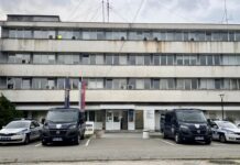 Za predaju oružja građani mogu da kontaktiraju MUP, petrola doalzi na adresu za-predaju-oruzja-gradjani-mogu-da-kontaktiraju-mup,-petrola-doalzi-na-adresu